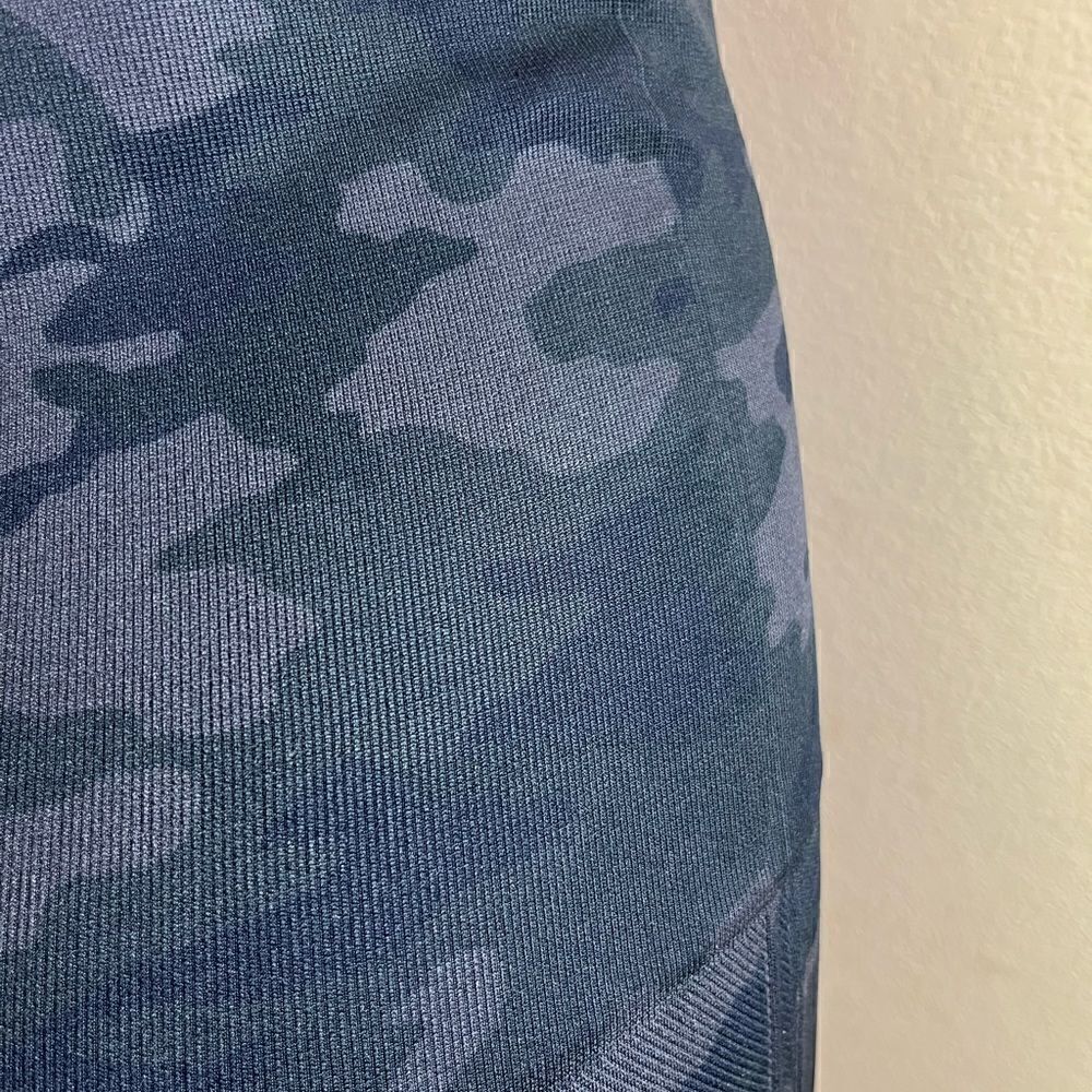 Spanx camouflage leggings. - Picture 5 of 5